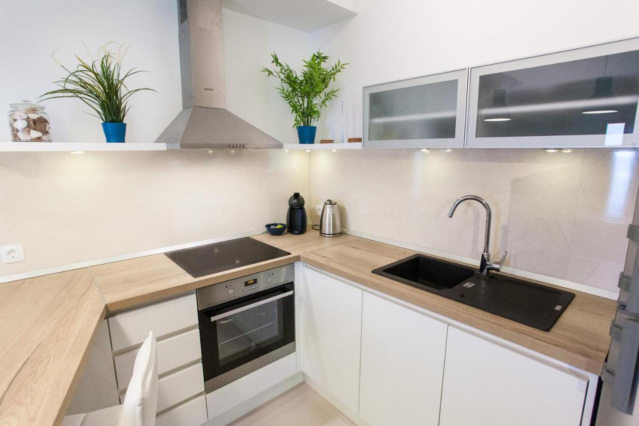Apartman Anita โรกอซนิซา ภายนอก รูปภาพ